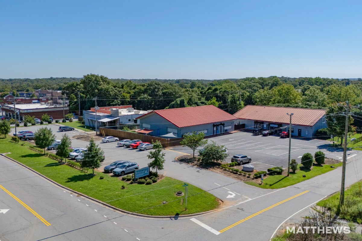 111 Ebenezer Rd, Greer, SC for sale Building Photo- Image 1 of 1