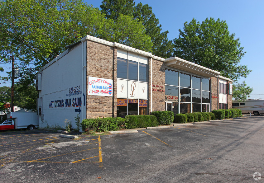 9430 Parkway E, Birmingham, AL for lease - Building Photo - Image 1 of 2