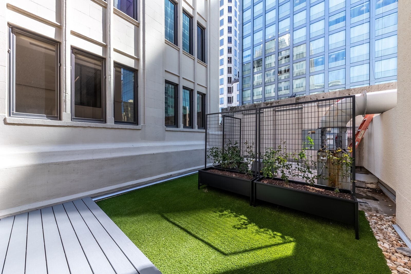 114 W 7th St, Austin, TX for lease Building Photo- Image 1 of 12