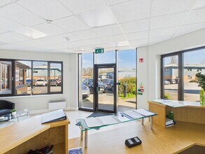 Wrexham Rd, Mold for lease Interior Photo- Image 1 of 4