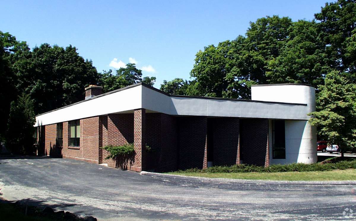 221 Danbury Rd, Wilton, CT for sale Primary Photo- Image 1 of 1