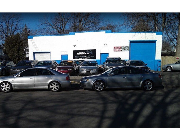 7078 Transit Rd, Buffalo, NY for sale - Primary Photo - Image 1 of 1