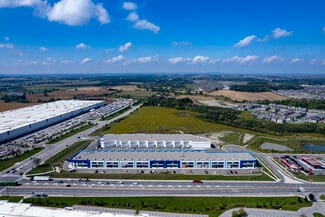 More details for 20 Lightbeam Ter, Brampton, ON - Industrial for Sale