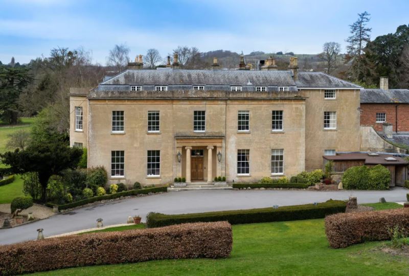 Bishopstrow, Warminster for sale Primary Photo- Image 1 of 1