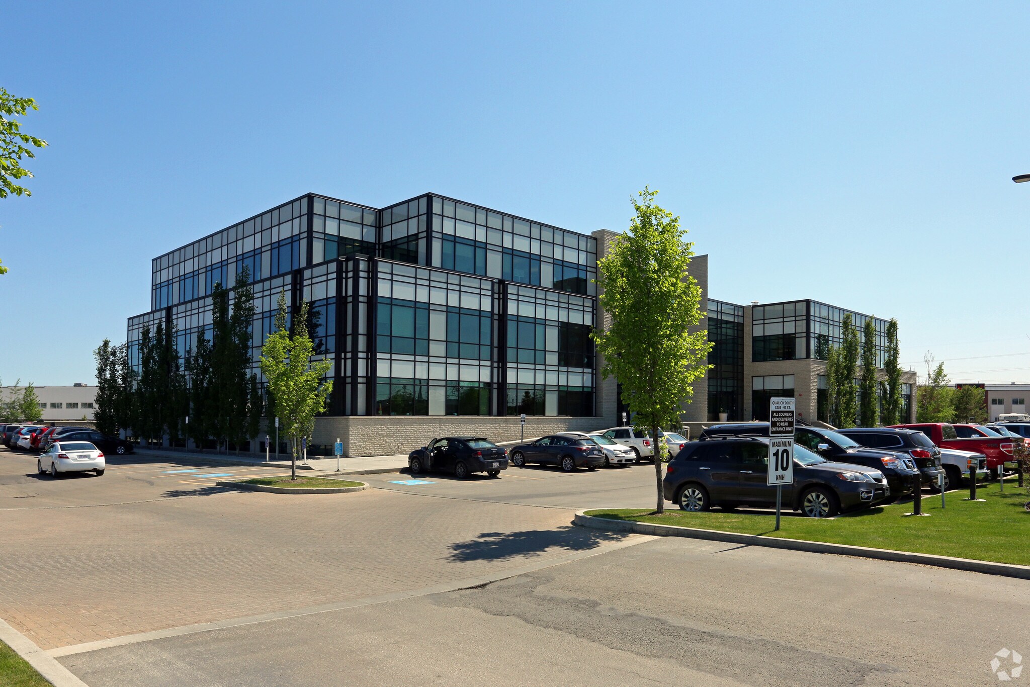 3203 93rd St NW, Edmonton, AB for sale Building Photo- Image 1 of 1