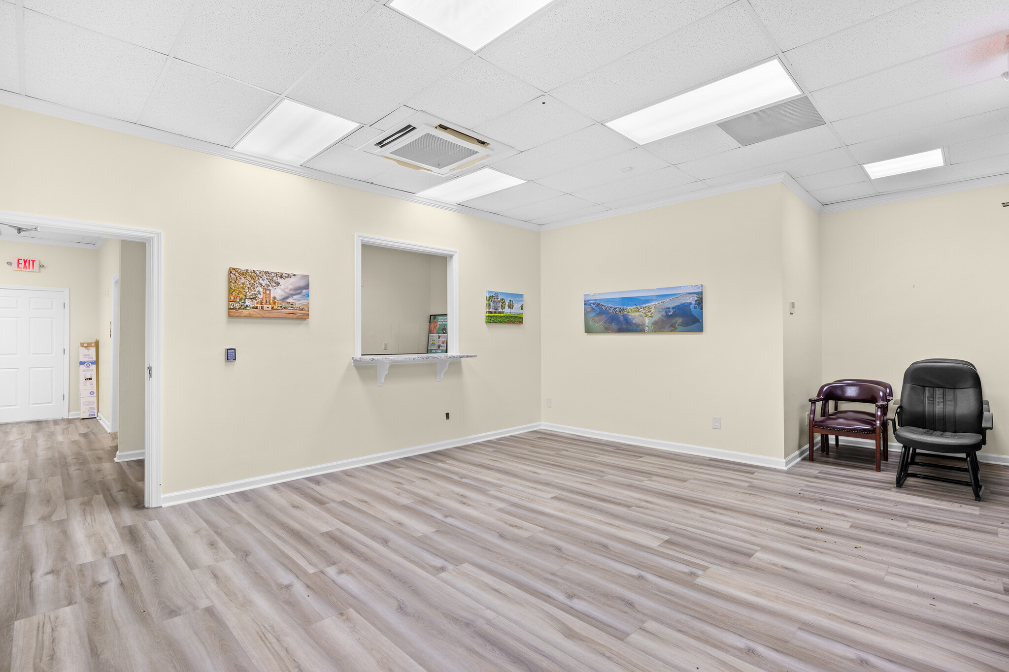 313 Commerce Dr, Pawleys Island, SC for lease Interior Photo- Image 1 of 26