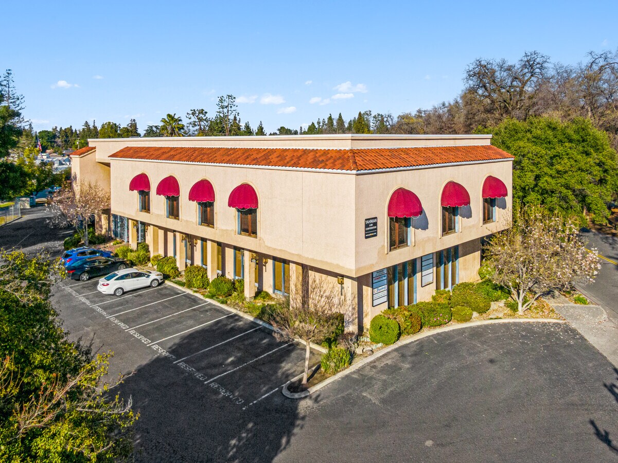 31203132 W Main St, Visalia, CA 93291 Mill Creek Professional