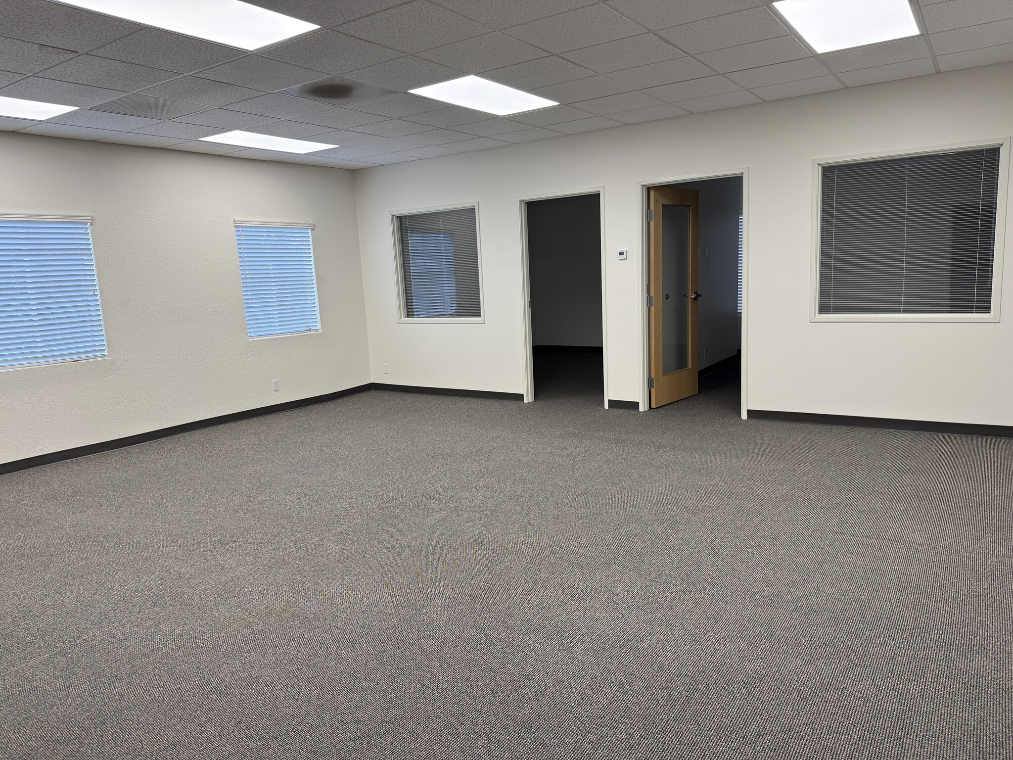 2210 Encinitas Blvd, Encinitas, CA for lease Interior Photo- Image 1 of 6