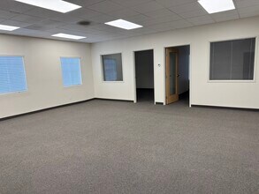 2210 Encinitas Blvd, Encinitas, CA for lease Interior Photo- Image 1 of 6