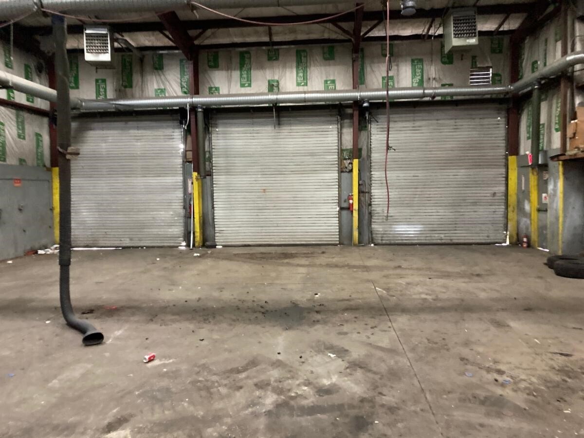 2383 Blackrock Ave, Bronx, NY 10462