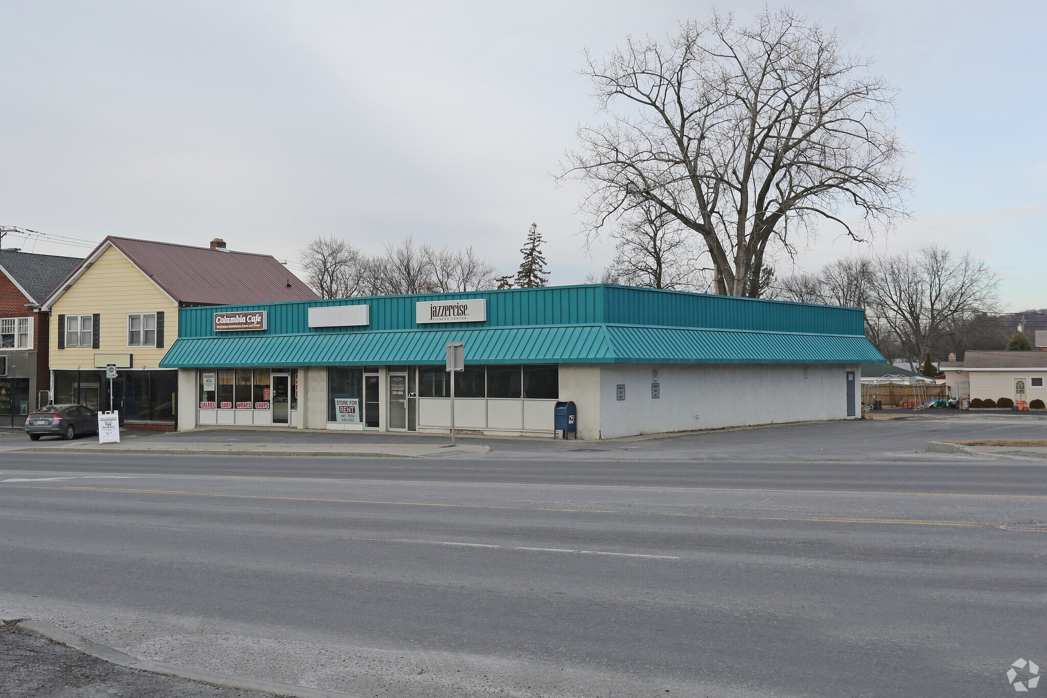 175-179 Columbia Tpke, Rensselaer, NY for sale Primary Photo- Image 1 of 1