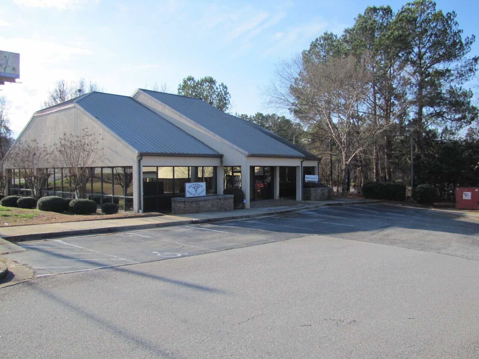 3160 Riverside Dr, Macon, GA 31210