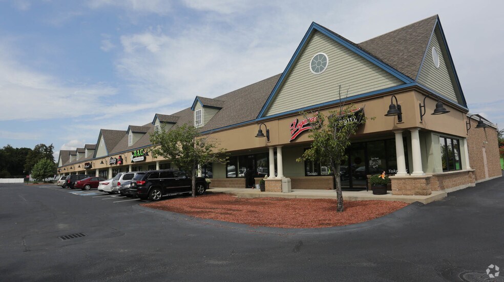 68 Airport Rd, Fitchburg, MA for sale - Primary Photo - Image 1 of 1