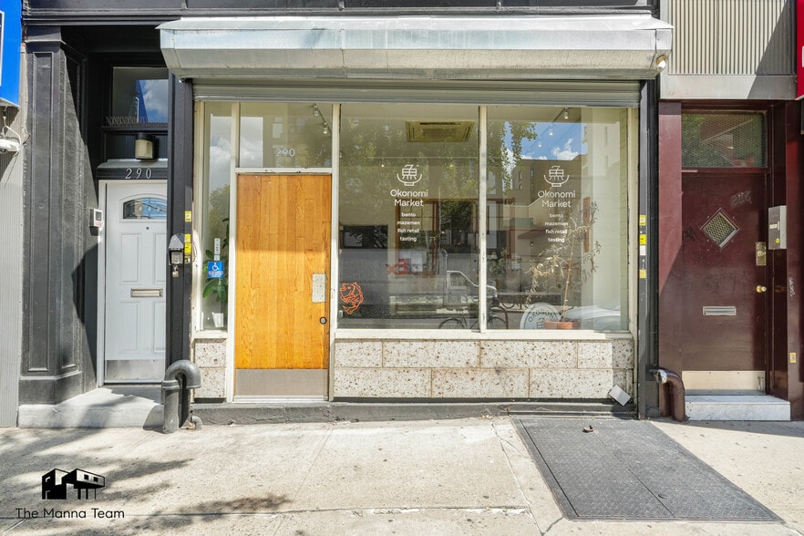 290 Graham Ave, Brooklyn, NY for lease - Building Photo - Image 1 of 18