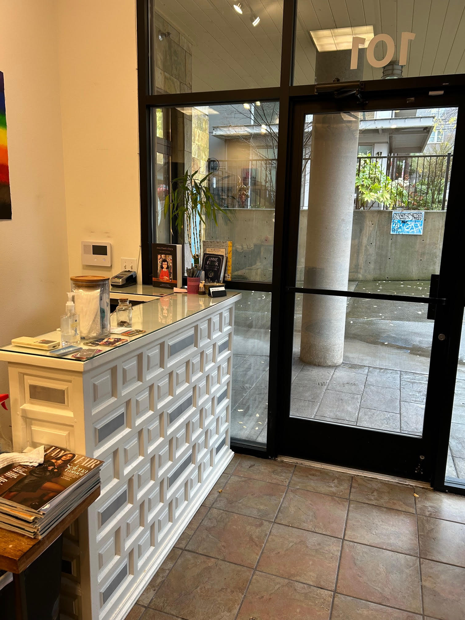 1416 Boylston Ave, Seattle, WA for lease Interior Photo- Image 1 of 4