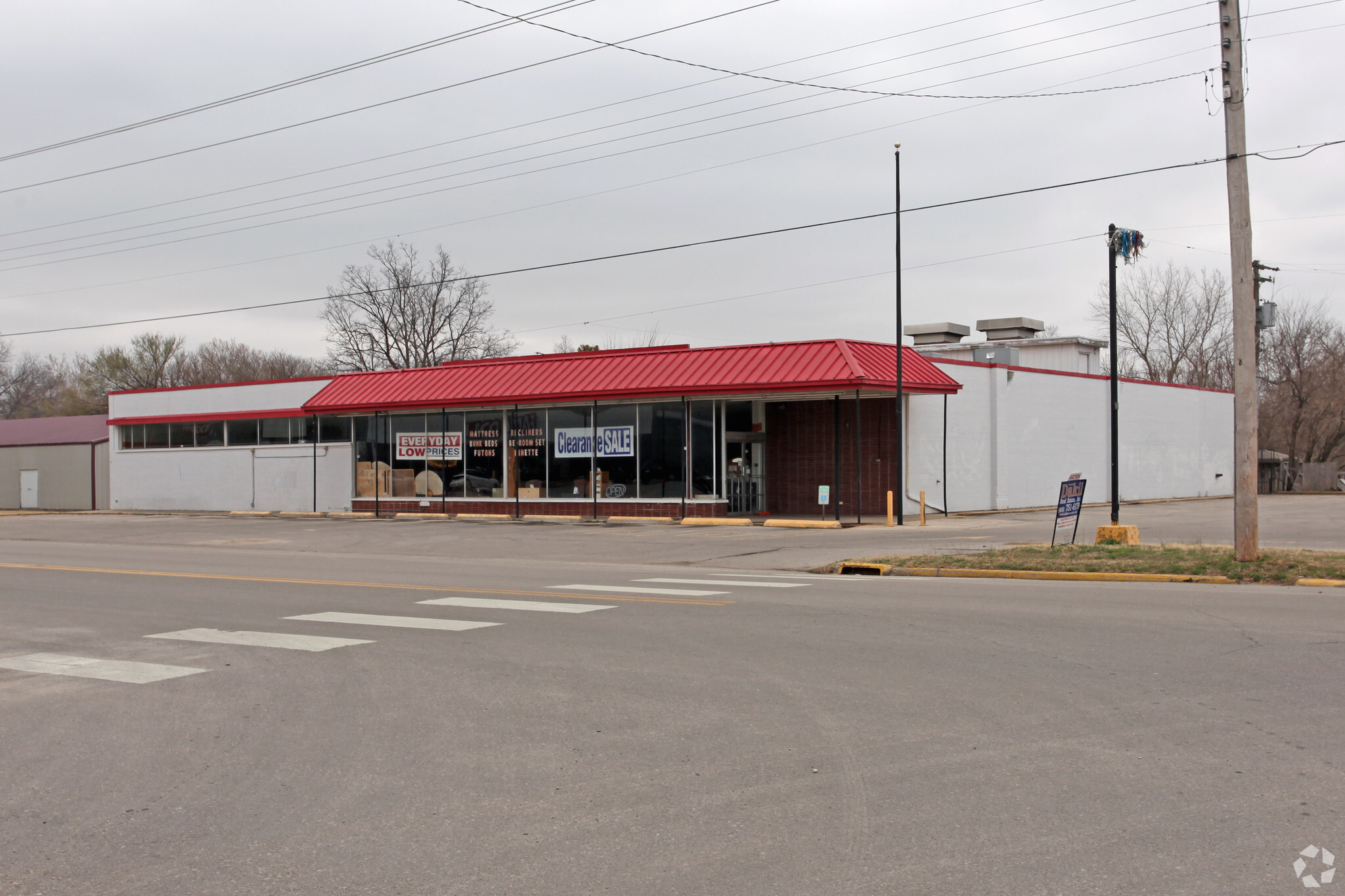 811 E Main St, Shawnee, OK for sale Building Photo- Image 1 of 1