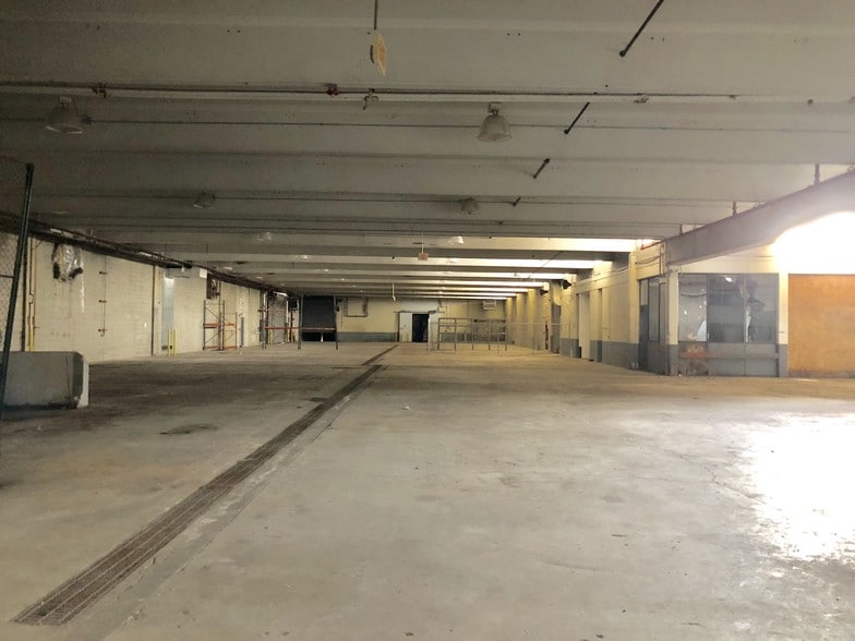 80-90 North St, Park Forest, IL for lease - Interior Photo - Image 3 of 22