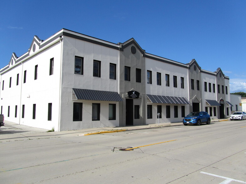 29 3rd St, Fond Du Lac, WI for lease - Building Photo - Image 2 of 2