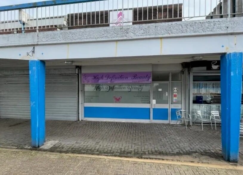Bettws Shopping Centre Centre, Bettws for lease - Building Photo - Image 2 of 2