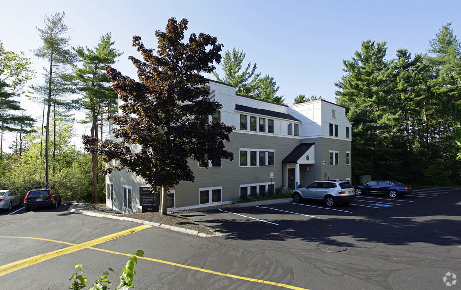 6 Greenleaf Woods Dr, Portsmouth, NH for lease - Building Photo - Image 1 of 20