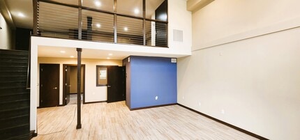 251 E Park Ave, Lake Wales, FL for lease Building Photo- Image 2 of 15