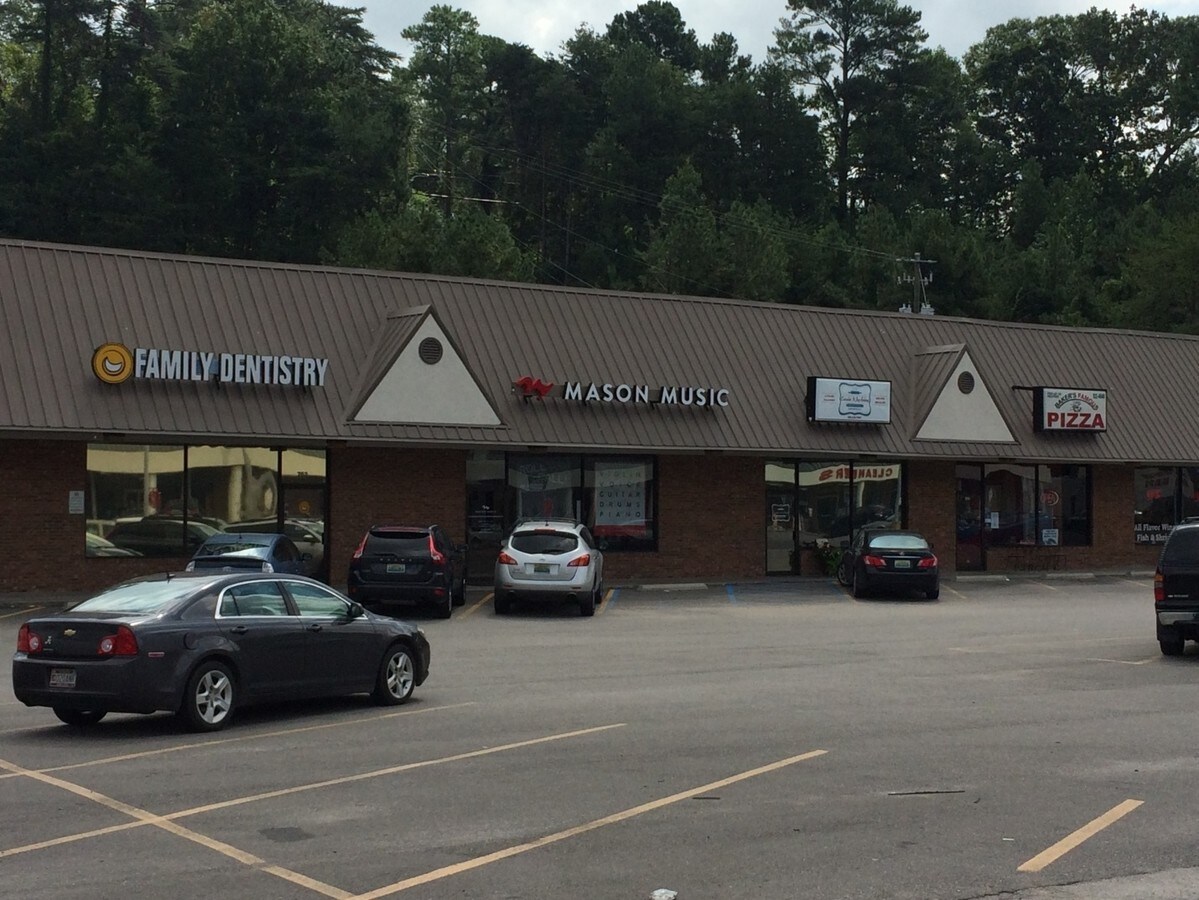 752770 Shades Mountain Plz, Birmingham, AL 35226 Shades Mountain