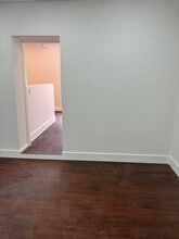 65 New Shackle Island Rd, Hendersonville, TN for lease Interior Photo- Image 2 of 8