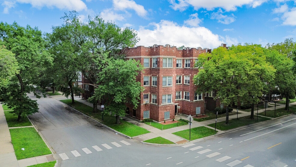 7203 S King Dr, Chicago, IL for sale - Building Photo - Image 1 of 4