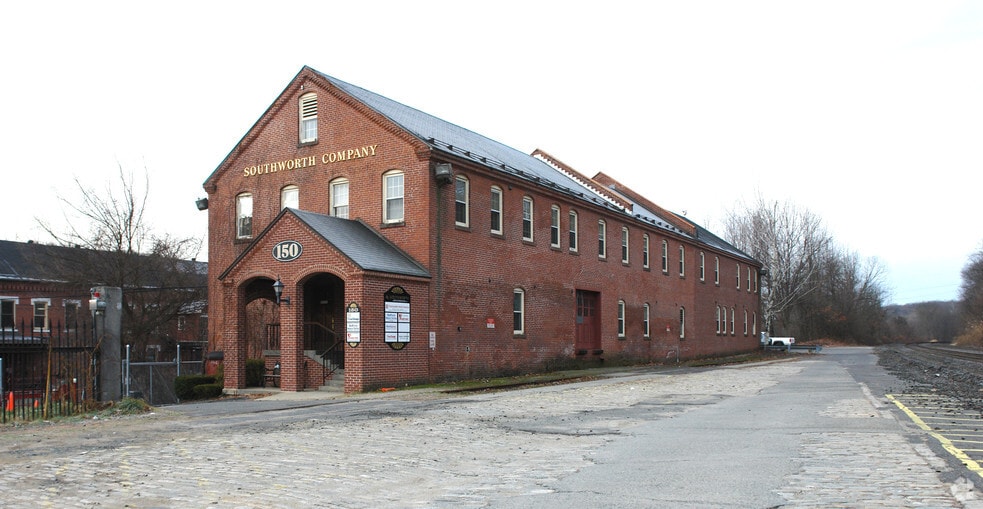 150 Front St, West Springfield, MA for lease - Building Photo - Image 1 of 24