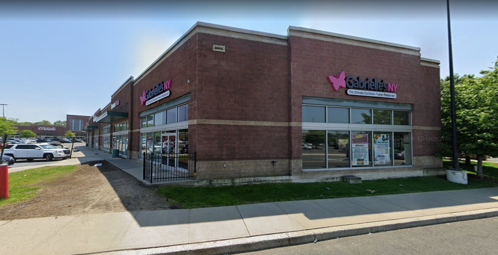 2 Penn Pl, Pelham, NY 10803 Pelham Manor Shopping Plaza