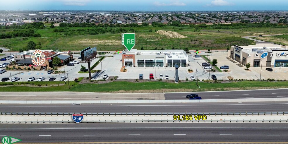 SWC of I-35 W & Heritage Trace Pkwy, Fort Worth, TX for lease - Primary Photo - Image 1 of 1