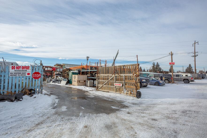 4215 35 St SE, Calgary, AB for lease - Construction Photo - Image 1 of 1