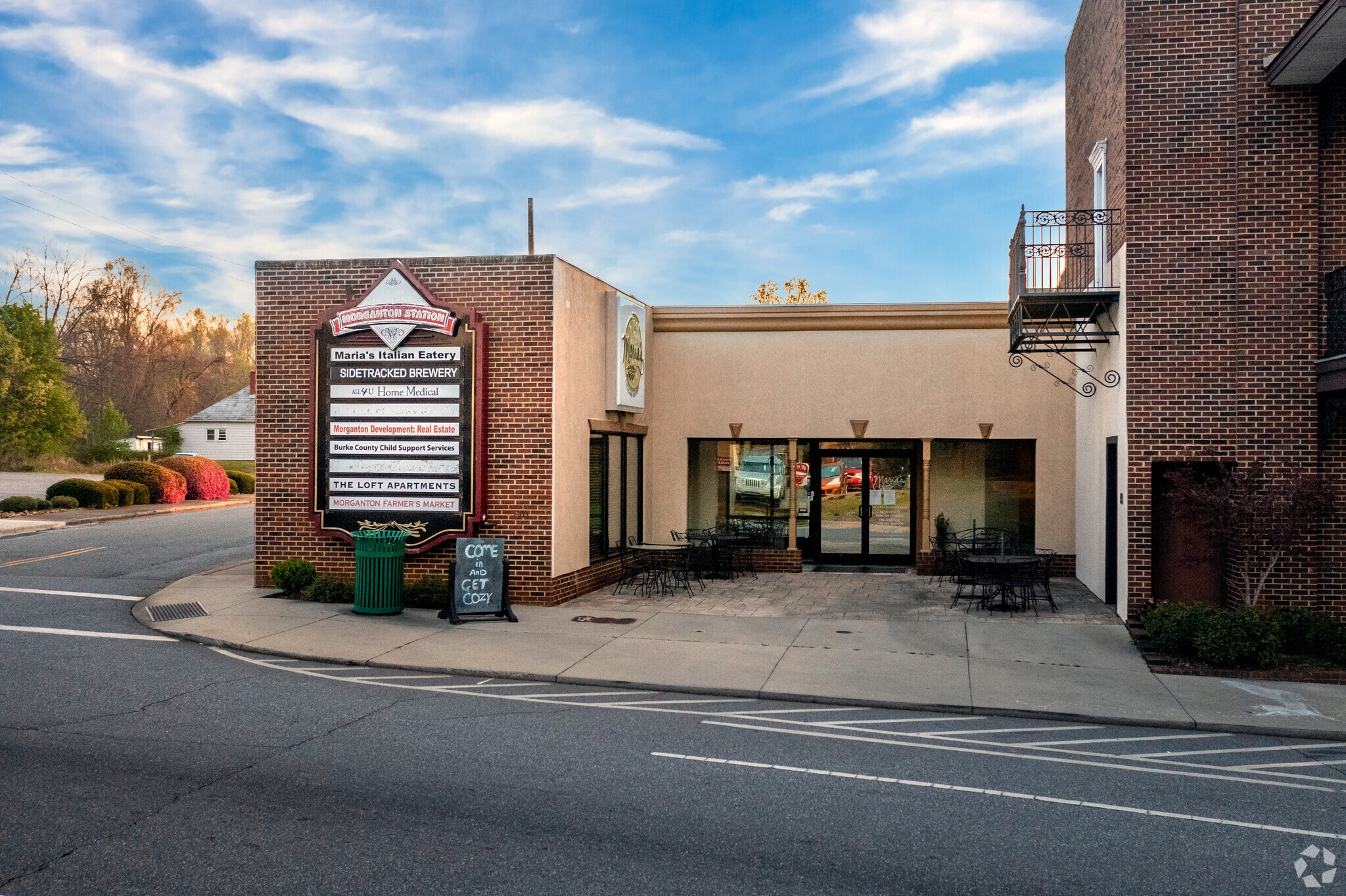 601 S Green St, NC 28655 Station