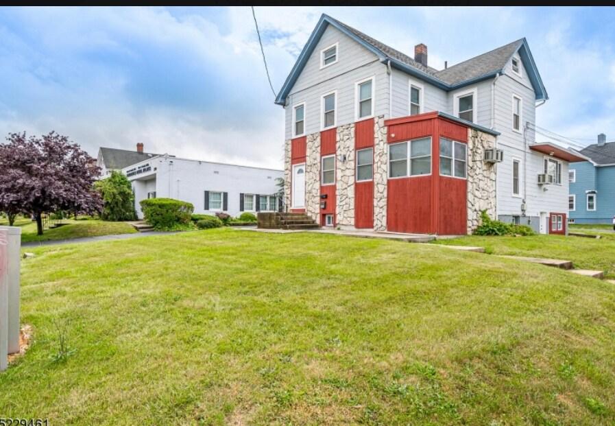 208 E Main St, Somerville, NJ for sale Building Photo- Image 1 of 1