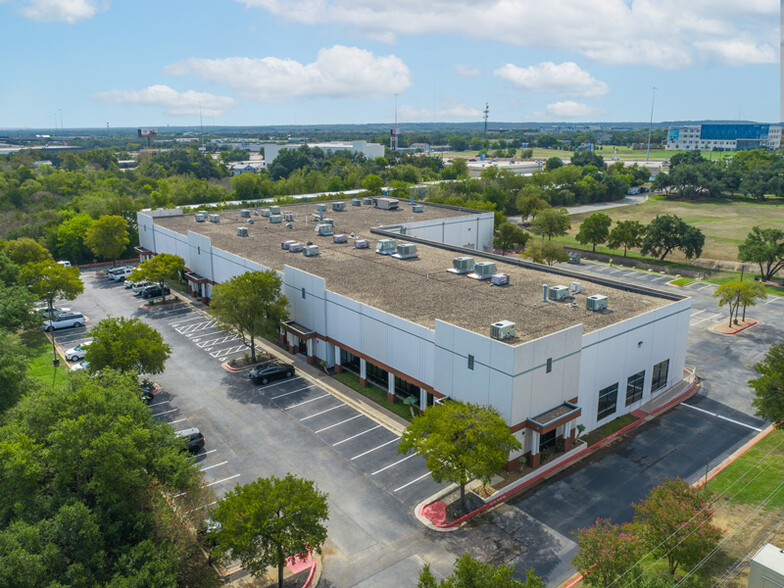 4635 Boston Ln, Austin, TX for lease - Building Photo - Image 3 of 15