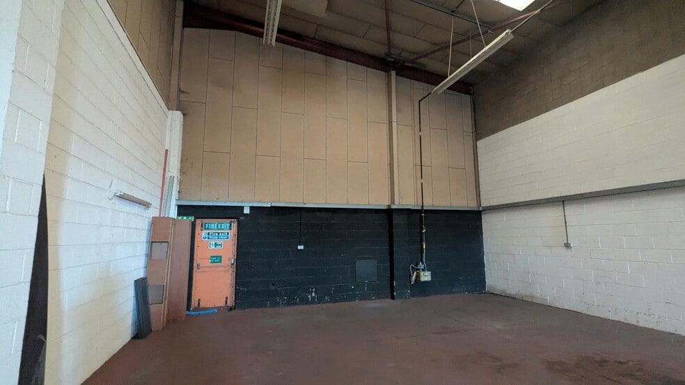 Hammond Clos, Nuneaton for lease - Building Photo - Image 3 of 5