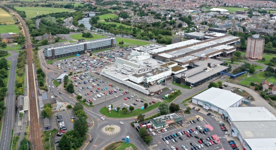 Riverside Way, Irvine, KA12 8EH