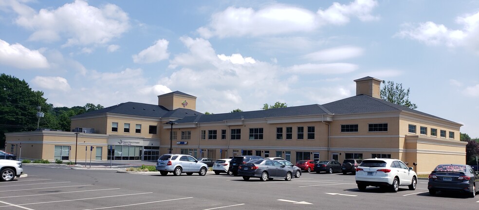 58 Maple St, Naugatuck, CT for lease - Building Photo - Image 2 of 5