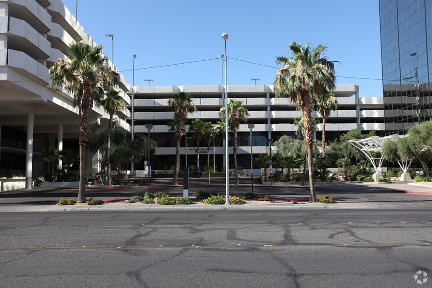 101 Convention Center Dr, Las Vegas, NV for lease - Building Photo - Image 2 of 11