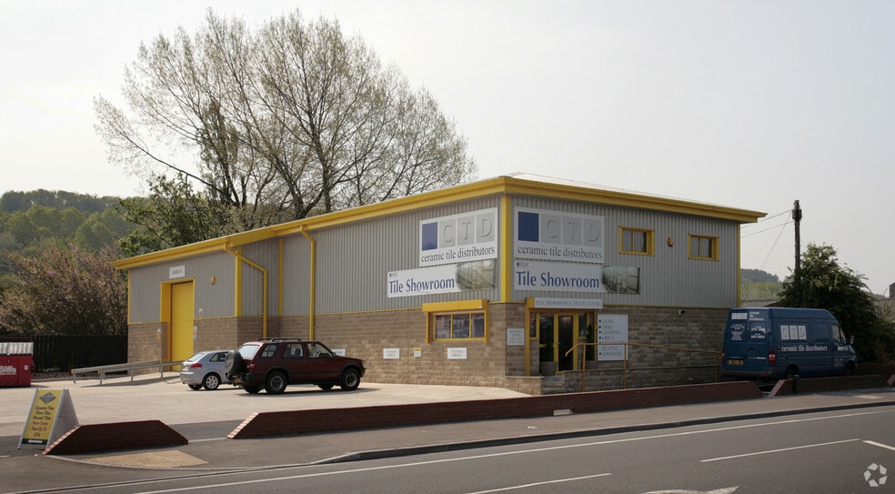 400 Leeds Rd, Huddersfield for sale - Primary Photo - Image 1 of 1