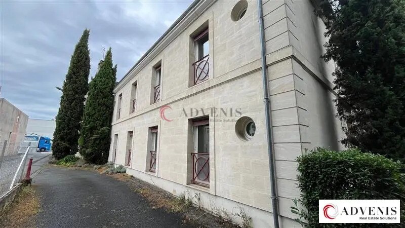 Office in Bordeaux for sale - Building Photo - Image 2 of 12