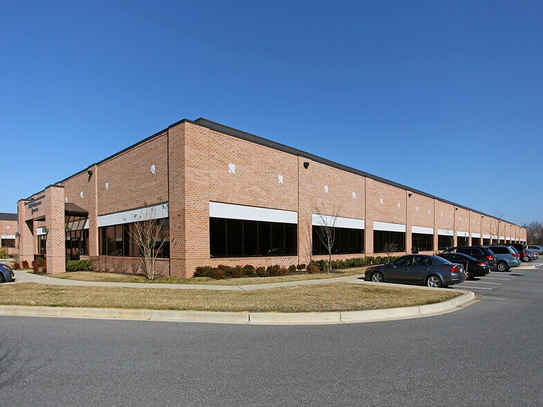 7390 Coca Cola Dr, Hanover, MD for lease - Building Photo - Image 3 of 10