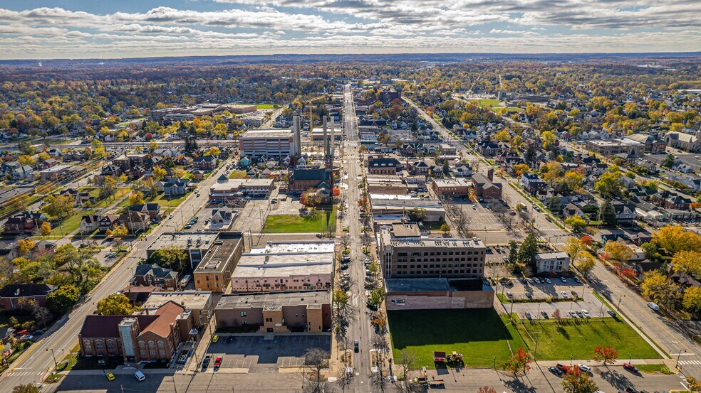 710 Franklin St, Michigan City, IN for lease - Building Photo - Image 3 of 41