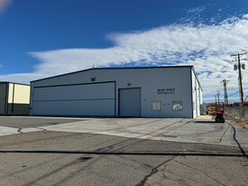 5975 Alpha Ave, Reno NV - Airplane Hangar