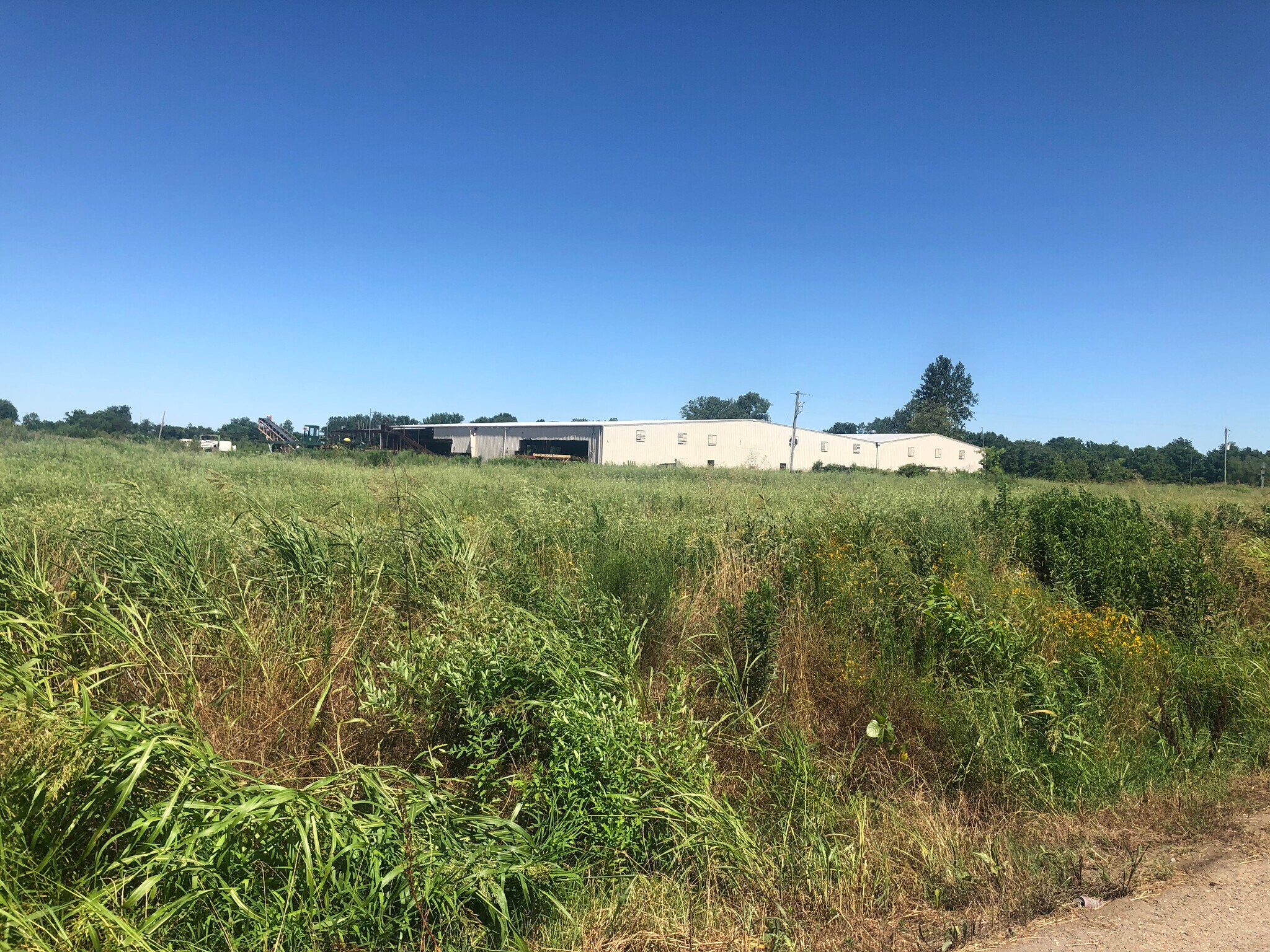 129 N Washington St, West Helena, AR 72390 Dragon Woodland Sawmill