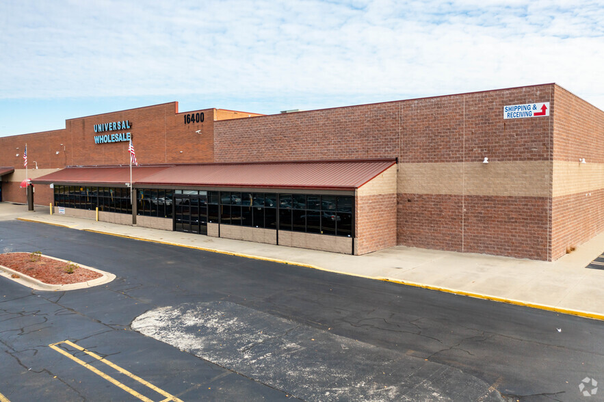 16400 W 8 Mile Rd, Southfield, MI for sale - Primary Photo - Image 1 of 1