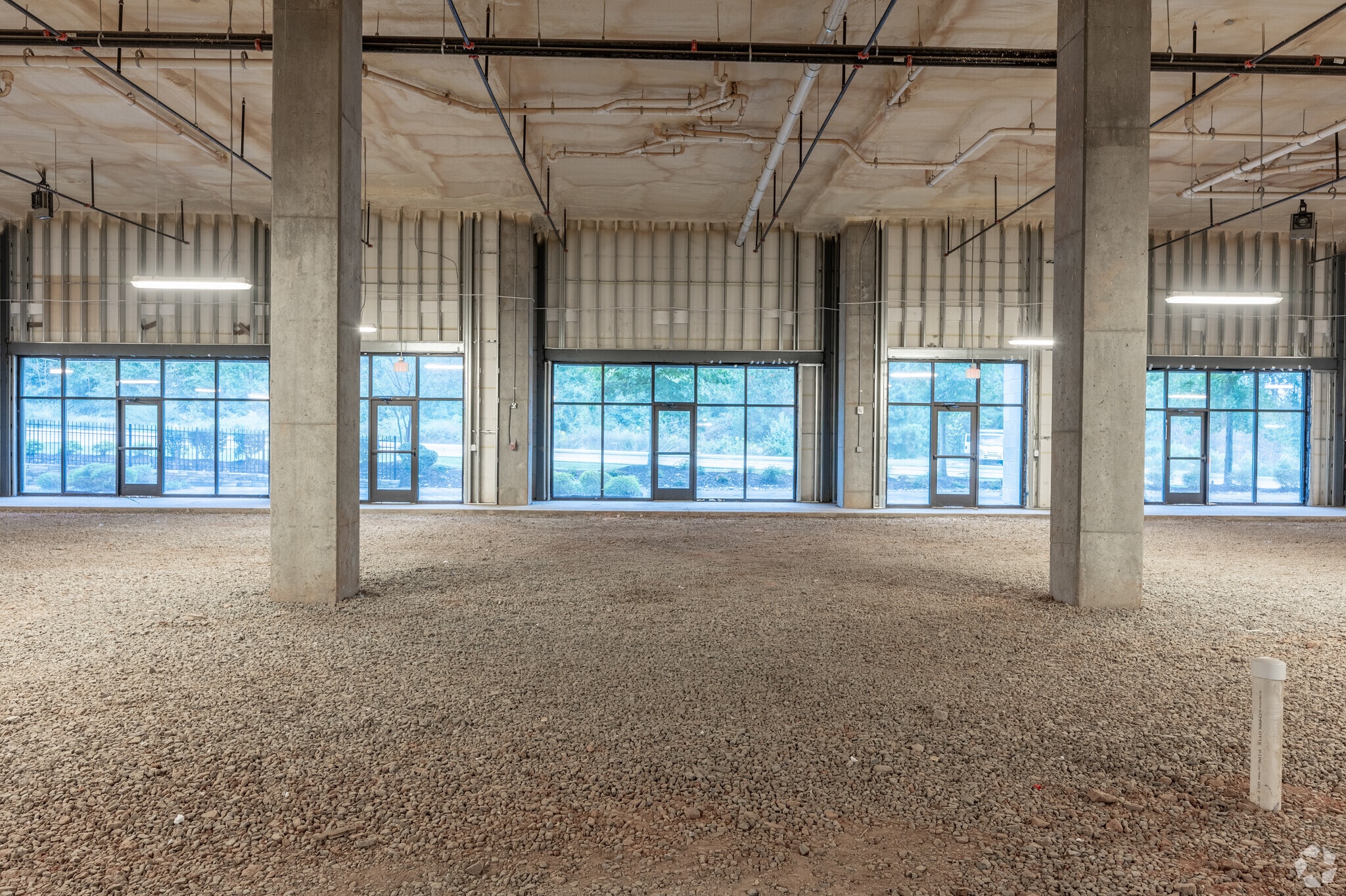 6405 Rex Ln, Alpharetta, GA for lease Interior Photo- Image 1 of 12