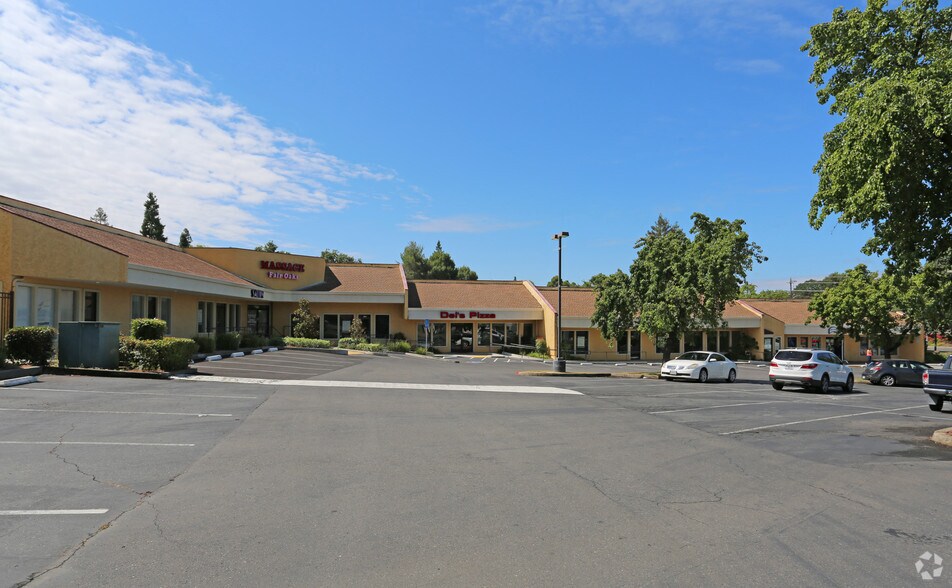 8100 Madison Ave, Fair Oaks, CA, 95628 Retail Space For Lease