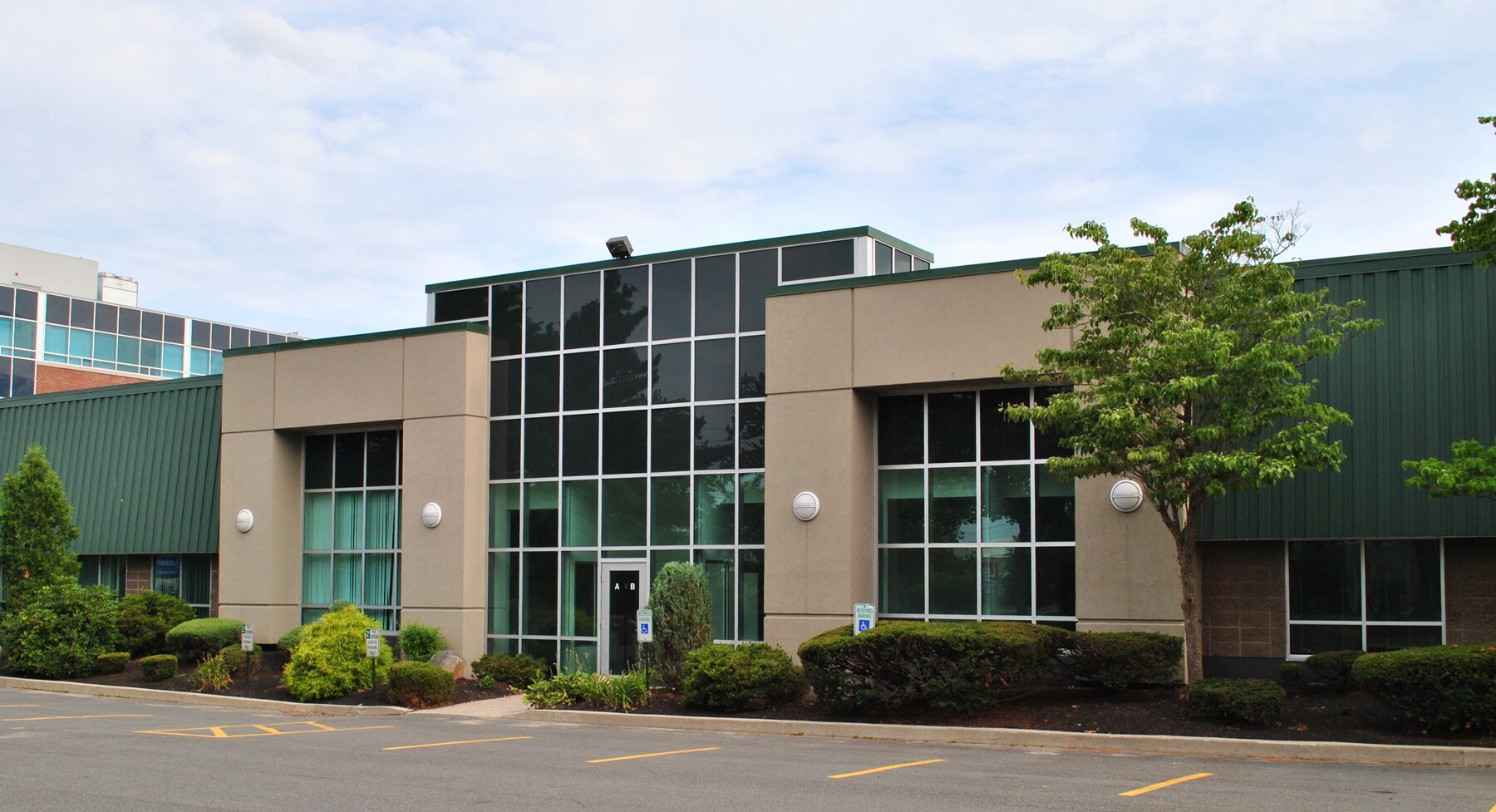 12 Cabot Rd, Woburn, MA for sale Building Photo- Image 1 of 1