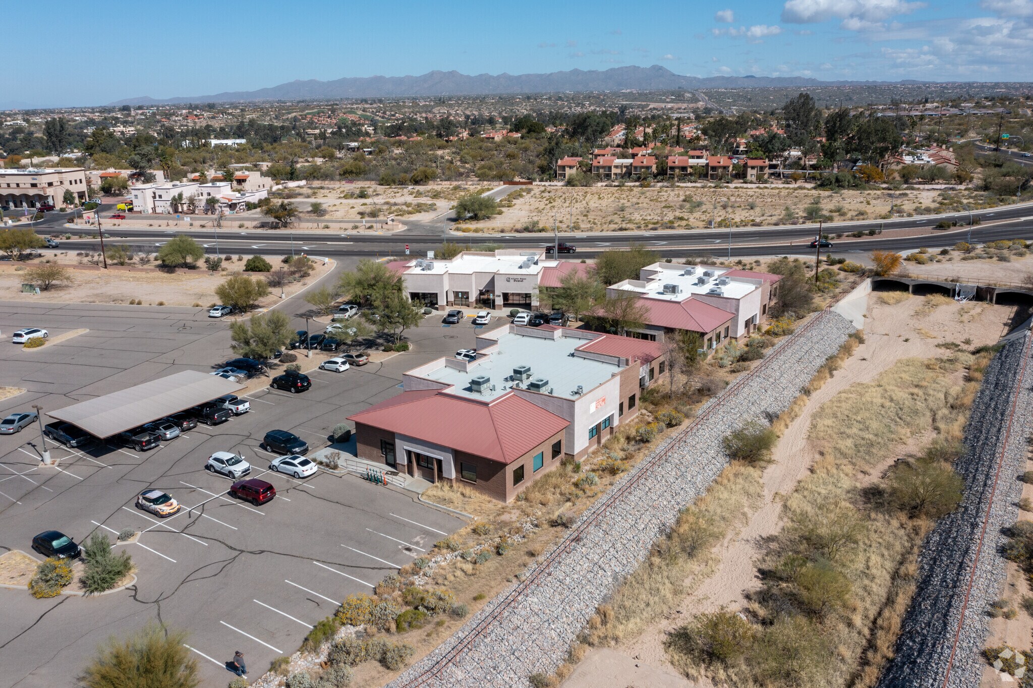 2195 W Magee Rd, Tucson, AZ 85742 Bldg 9